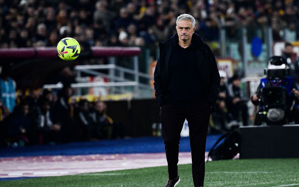 Ende pa ekip, Mourinho mund të drejtojë klubin turk