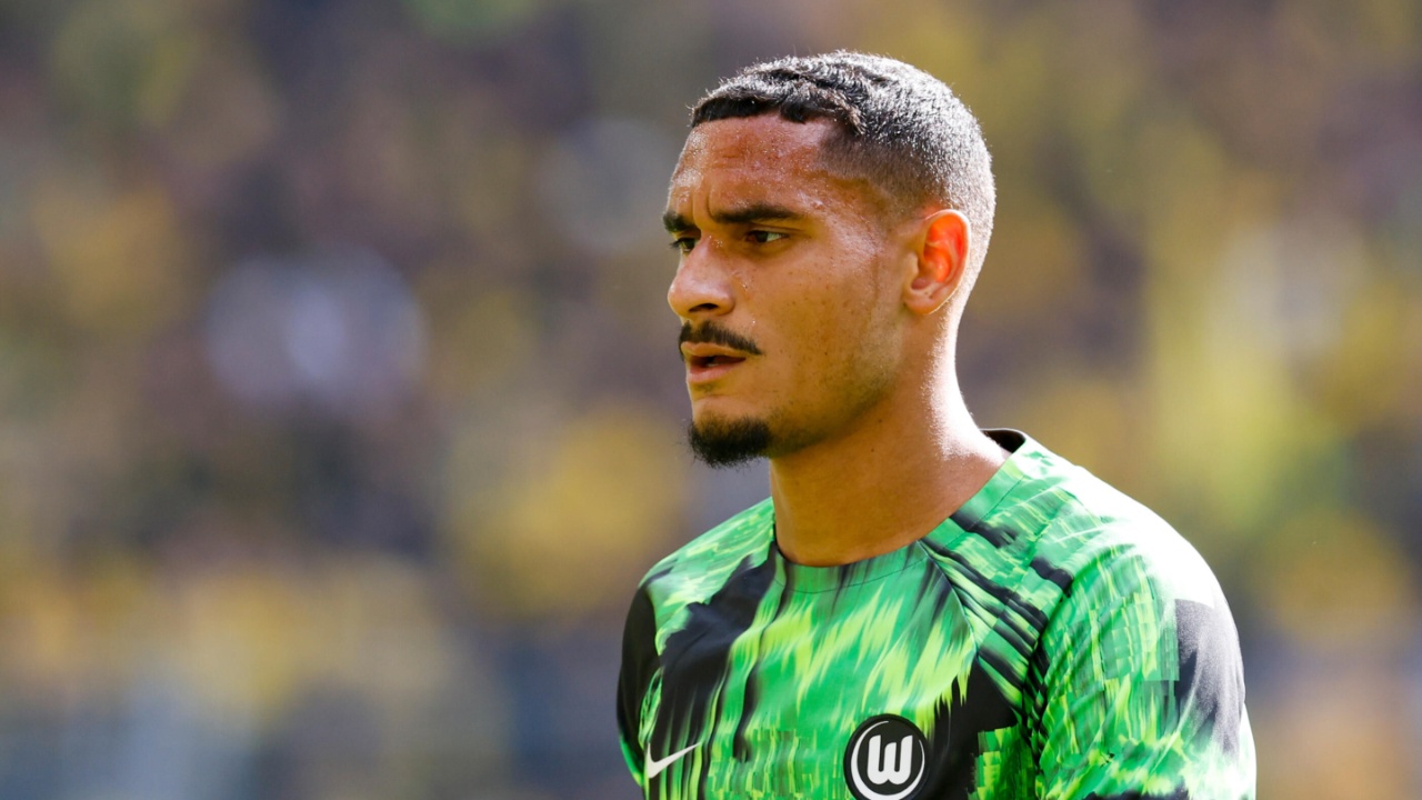 Milan “peshkon” në Bundesliga, “Djajtë” piketojnë mbrojtësin e Wolfsburg