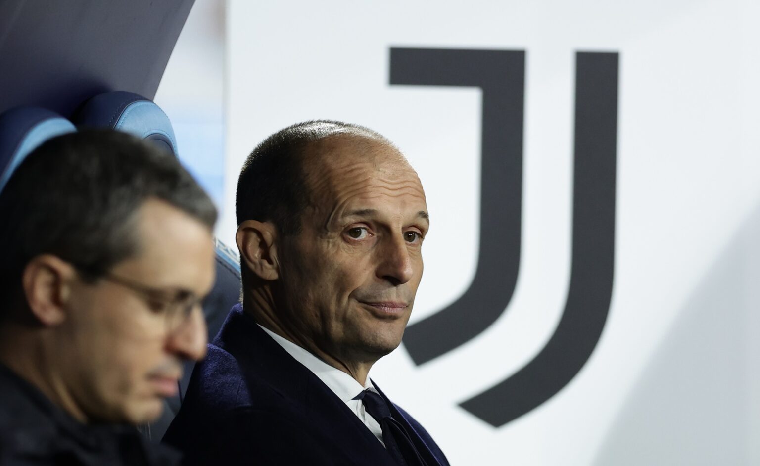 Shkarkimi i Masimiliano Alegrit, ja kush do ta drejtojë Juventusin në përballjen ndaj Bolonjës