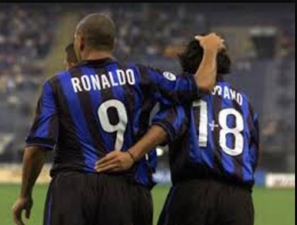 Sports Ration on X: "Ivan Zamorano wore jersey with no 1+8 because #Inter  gave his favourite no 9 to Ronaldo. The logic was 1+8=9.  https://t.co/wTGB42VEwM" / X