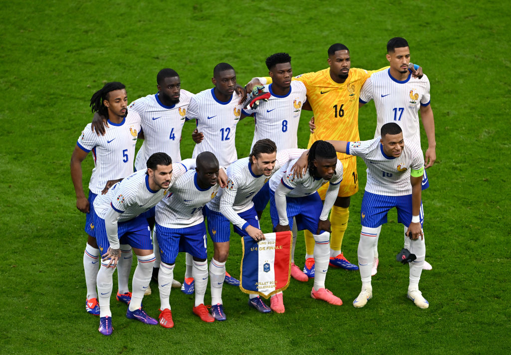 HAMBURG, GERMANY - JULY 05: Players of France pose for a team photograph prior to the UEFA EURO 2024 quarter-final match between Portugal and France at Volksparkstadion on July 05, 2024 in Hamburg, Germany. (Photo by Dan Mullan/Getty Images)