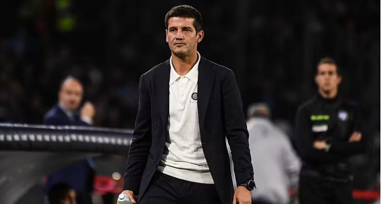 Chivu i përgjigjet Contes: Nuk do të vij kurrë këtu për t’u ankuar, kam një mentalitet tjetër