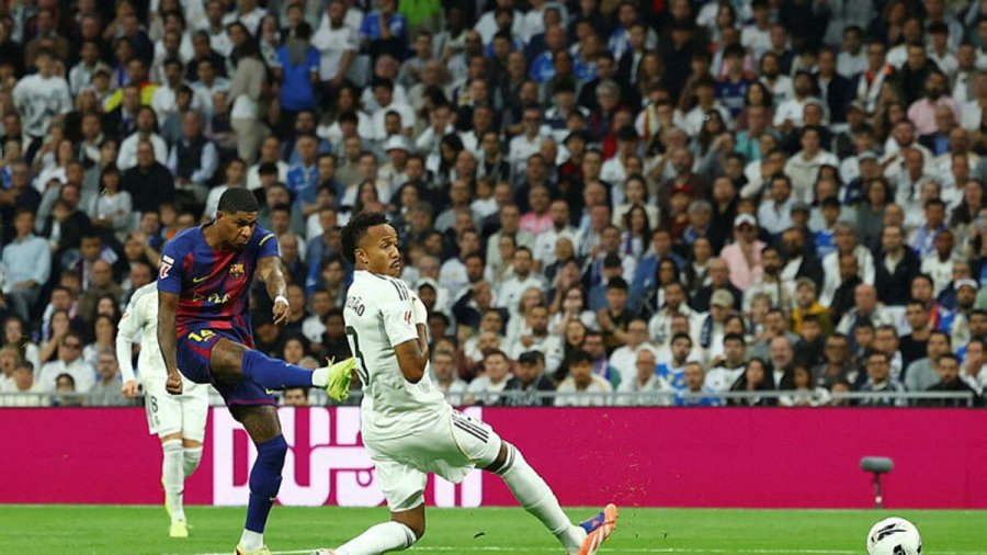 ‘El Clasico’ nis me dy vendime vendimtare të VAR-it, Realit i anulohet penalltia dhe një gol i Mbappe-së