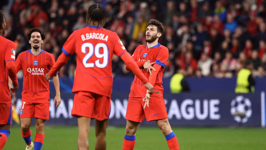 Mbrëmje e ‘çmendur’ në Champions/ Shpërthejnë goleadat, 43 rrjeta në 9 ndeshje