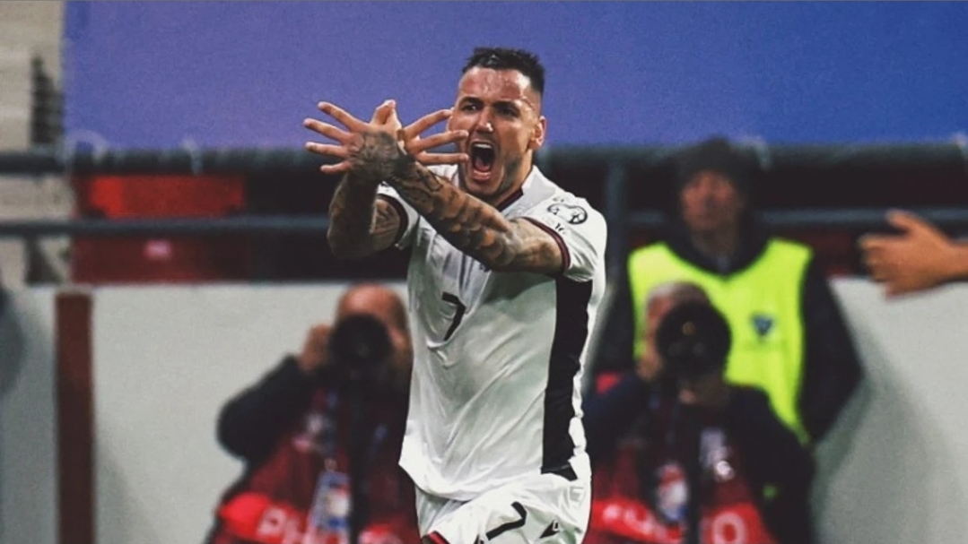 Mbreti Manaj e hesht Serbinë, shqiponja fluturon në Leskovc dhe sheh kah Botërori