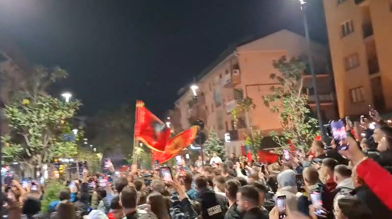 Shqipëria mposht 0-1 Serbinë në Leskovac, festë në kryeqytet! Begaj: Ndeshje që do të mbahet mend gjatë