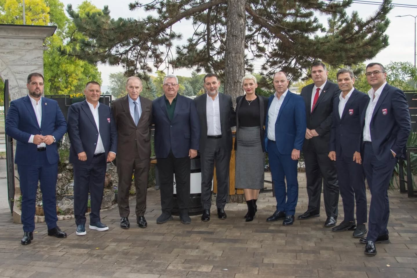 “Takim miqësor” mes Federatës Shqiptare dhe asaj Serbe para ndeshjes