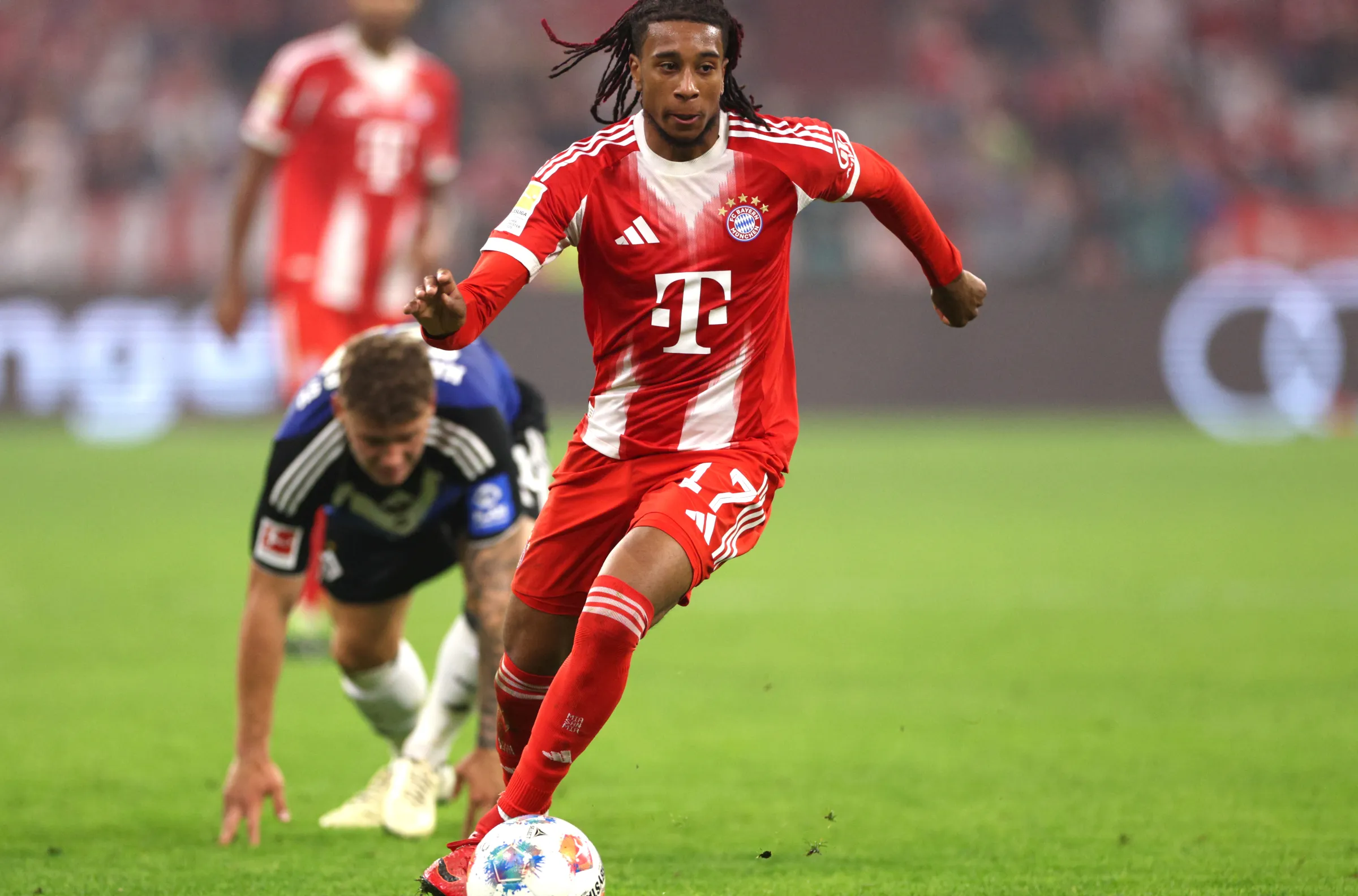 Arsenali ‘josh’ Bajernin me 150 milionë euro për Olise