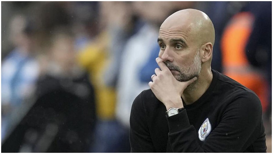 City mposht Realin në shtëpi