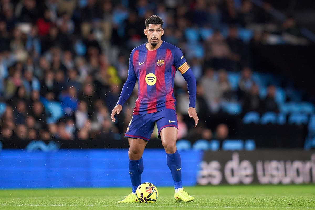 Po kalon një moment të vështirë, Araujo planifikon një udhëtim shpirtëror drejt Jerusalemit për të gjetur veten