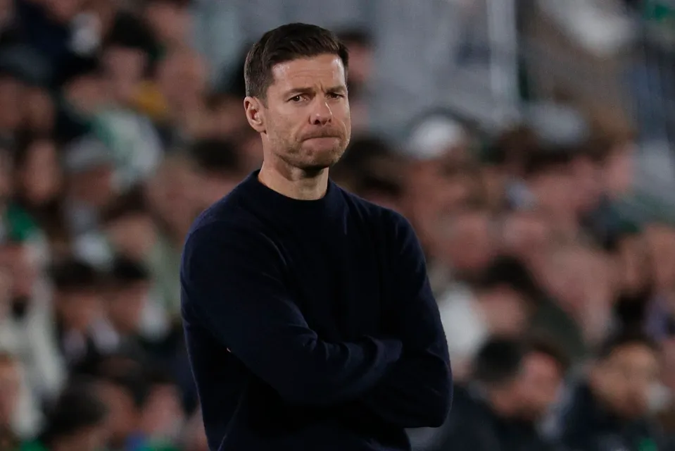 Xabi Alonso nën presion te Real Madridi, reagon pas zërave për shkarkim