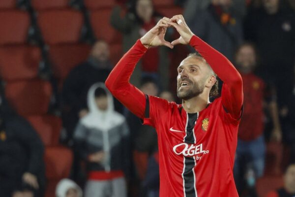 Vedat Muriqi në mesin e të nominuarve për lojtarin e muajit në La Liga