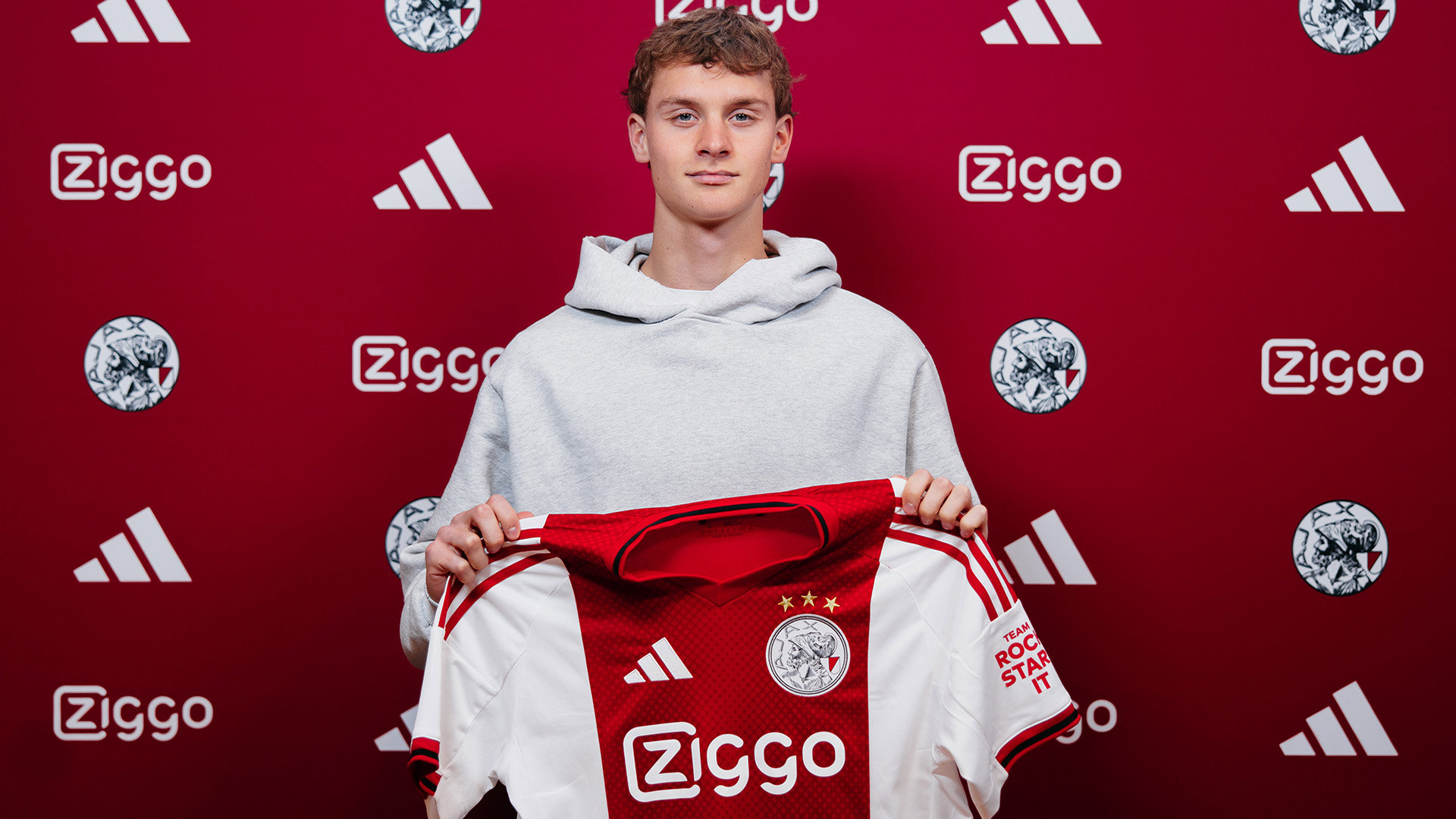 Ajax rikthen emrin Ibrahimovic në Amsterdam, huazon djalin e Zlatanit nga Milani