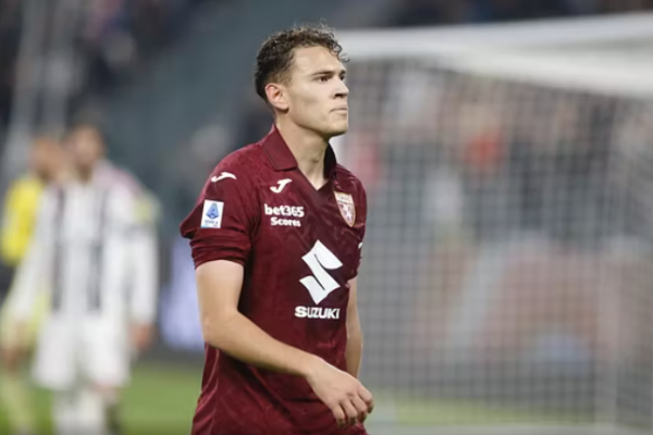 Kristjan Asllani drejt Turqisë në huazim, do të luajë me skuadrën e njohur të Stambollit