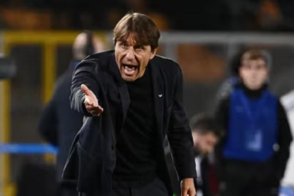 Conte injoron Diego Costa: Ka njerëz inteligjentë dhe budallenj, nuk humb kohë me to