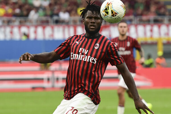 Juventusi “prenoton” Kessie, lëvizje konkrete për rikthimin e mesfushorit në Itali