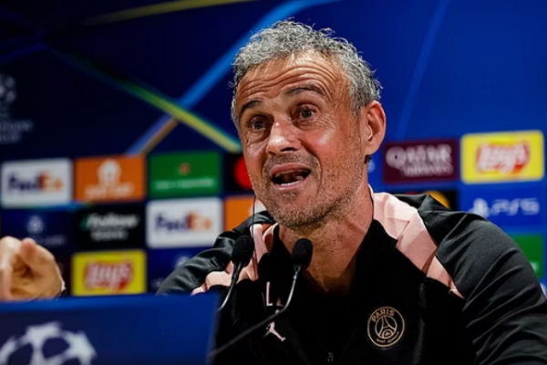 Luis Enrique përplaset ashpër me gazetarët: Ia fusni kot, flisni pa pasur informacion