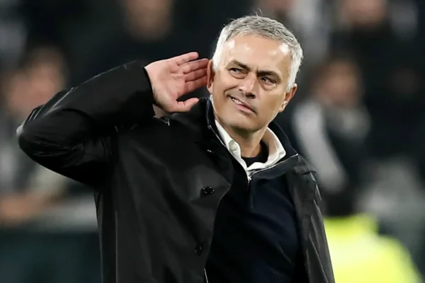 Mourinho thumbon trajnerët e rinj të klubeve të mëdha: Si mund të drejtojnë pa arritur asgjë?