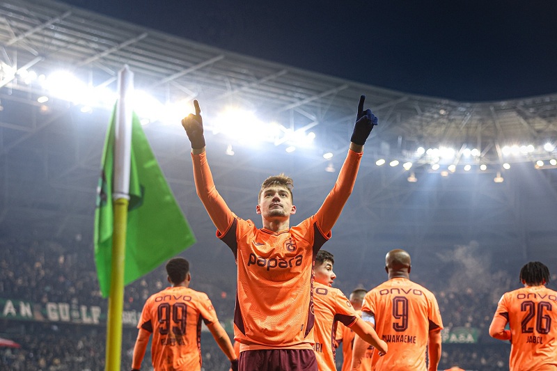 Ernest Muçi, gol me shijen e fitores