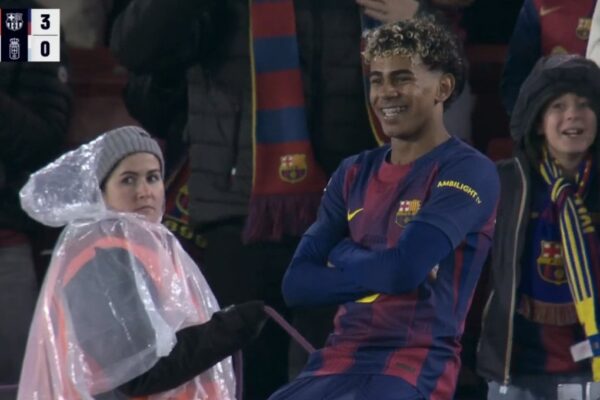 Tri “dhurata” nga kundërshtari, Barcelona bën detyrën në “Camp Nou” dhe rikthehet në krye (video)