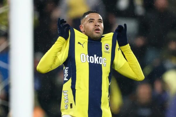 E FUNDIT: Juventus arrin marrëveshjen me Fenerbahce-n, tani pritet vetëm përgjigjja e lojtarit