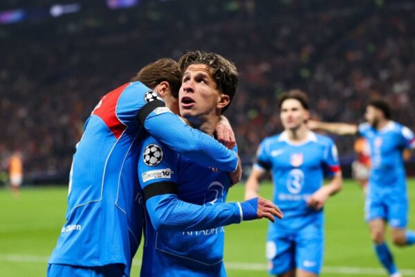 45′ e para në Champions League: 4 gola të shënuar, “paqe” në Baku dhe Stamboll (video)