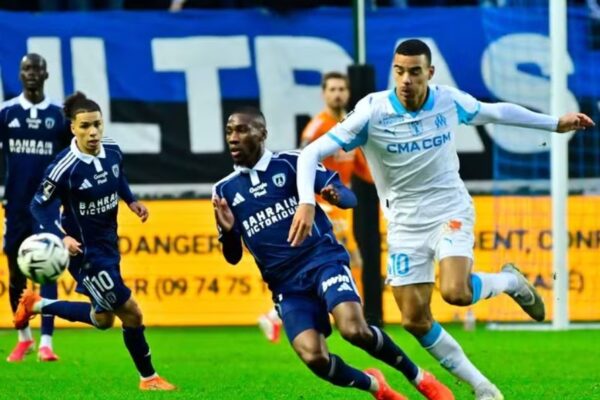 Eliminimi nga Champions e ka lënë me pasoja, Marseille i ikën fitorja nga duart ndaj Parisit të vogël… (video)