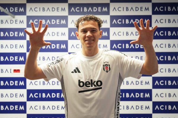 Asllani kalon me sukses vizitat mjekësore, mesfushori shqiptar nis një aventurë të re te Besiktas