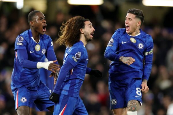 Përmbysje spektakolare në “Stamford Brige”, Chelsea fiton në frymën e fundit në derbin londnez (video)