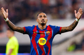 Barcelona refuzon ofertën e Neom SC prej 120 milionë euro për Raphinhan