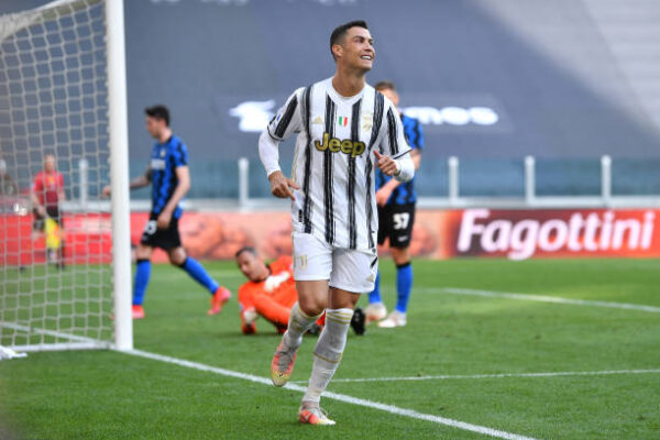 Cristiano Ronaldo fiton gjyqin kundër Juventus-it për pagat e kaluara