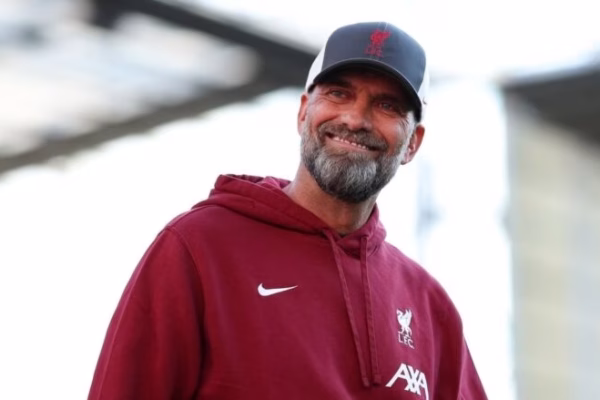 Klopp ia “mbyll derën” Real Madridit