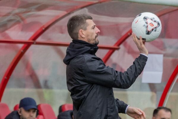 Abissnet Superiore në RTSH/ Partizani dhe Teuta, me dilemën e trajnerit