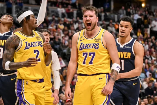 Lakers e Rockets kanë vazhduar me fitore, Warriors pësojn humbje