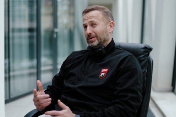 Migjen Basha: Më ka mbetur peng fakti që nuk luajta në “Air Albania”, Euro 2016-ën nuk e ndërroj me asgjë!