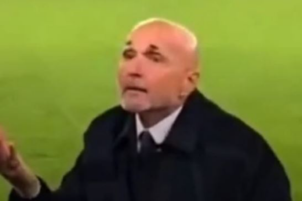 U “kap” me një tifoz, Spalletti zbulon se çfarë biseduan: Më tha t’i largoja gjithë lojtarët..!
