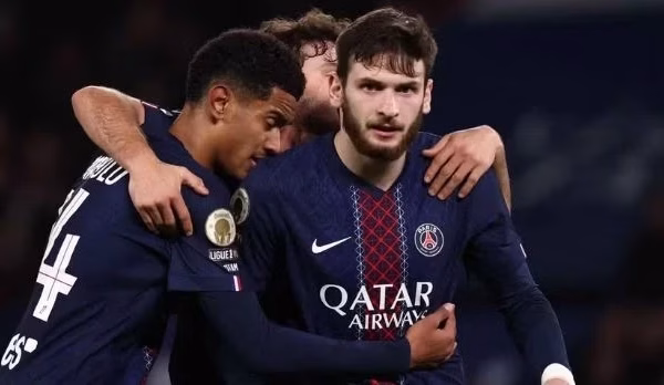 PSG kalon në 1/8 e finales