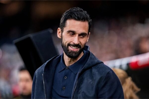 Vendim i papritur, Real Madridi po mendon ta mbajë Arbeloan sezonin e ardhshëm