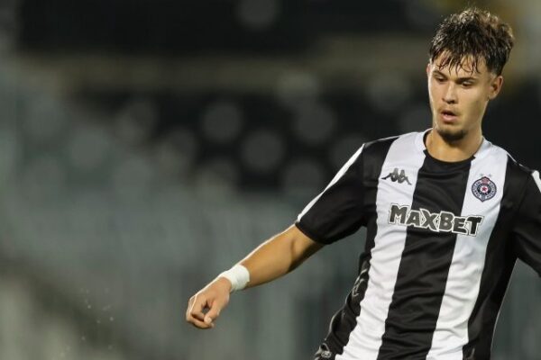 Milani me sytë nga Kostić për verën. Tentativat e janarit dështuan, Tare ngulmon për qershorin