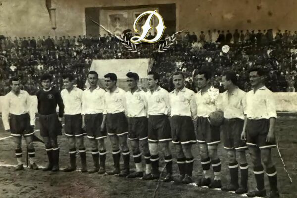 Dinamo mbush 76 vjeç!