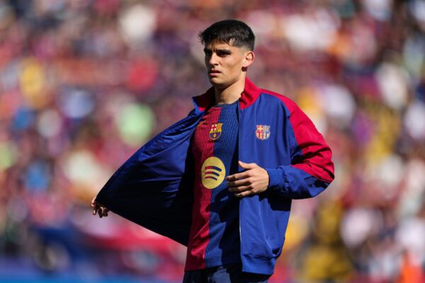 Ylli i FC Barcelona i përgjigjet interesimit të AC Milan