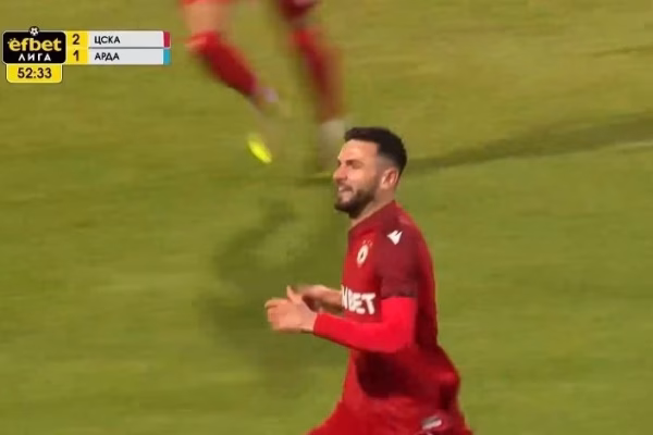 Dellova shënon golin e dytë sezonal në kampionatin bullgar