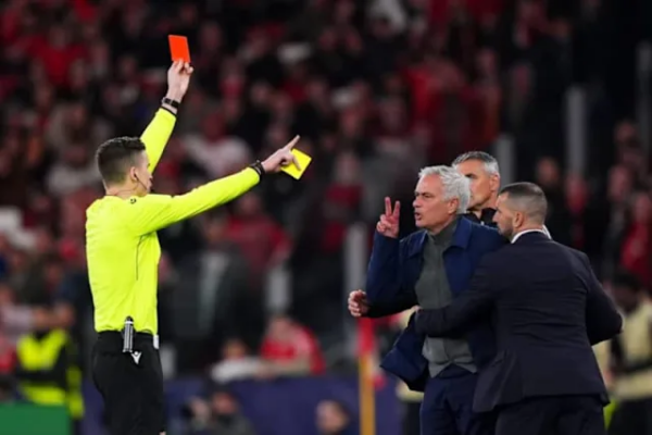 Jo vetëm “Special One”…; ja pse José Mourinho është edhe “Special Red”