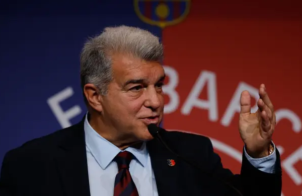 Joan Laporta konfirmon dorëheqjen si president i Barcelonës, të hënën tjetër bëhet zyrtare