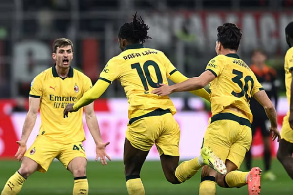 Leao: Duhet të fitonim ndaj Como-s, iu kërkoj tifozëve të qëndrojmë të bashkuar