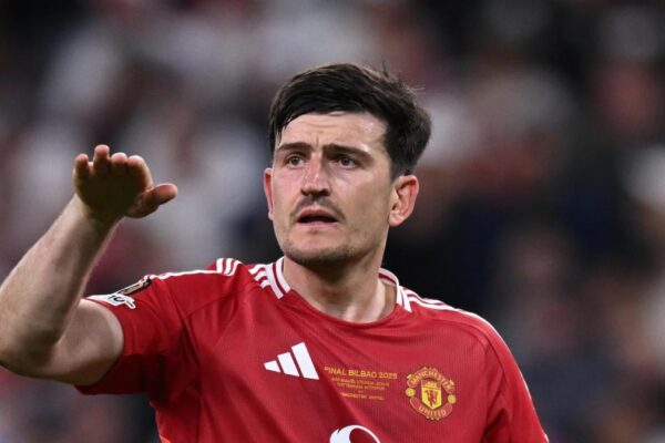 Maguire drejt rinovimit, Manchester United ka gati ofertën. Milani e kërkoi në janar