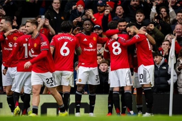 Man Utd po përgatit 200 milionë euro për të përfunduar tri nënshkrime