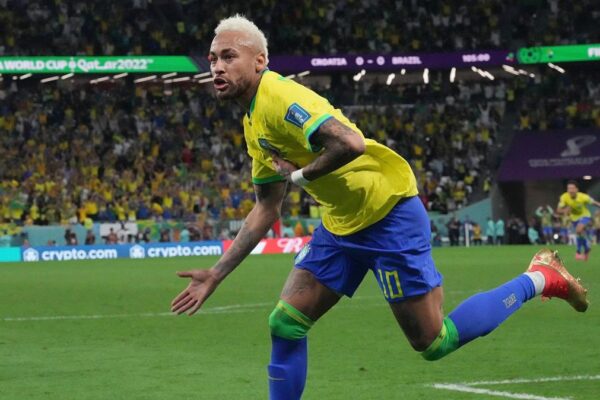 Neymar po ndiqte Atletico-Barcelona nga larg: E pamundur të luash në “Metropolitano”