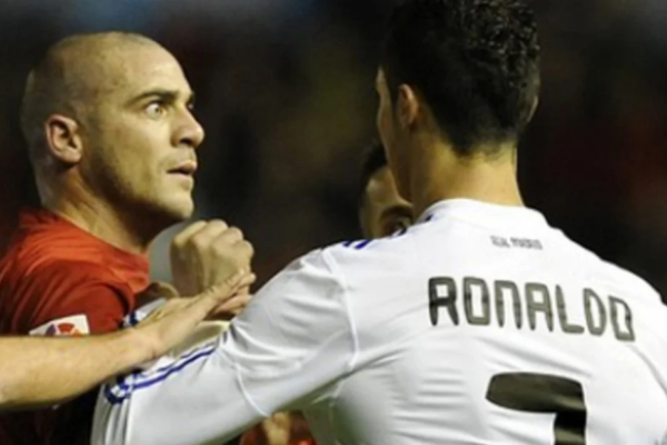 Pandiani tregon të vërtetën e kacafytjes me CR7: Ai dhe arbitri më pyesnin kush isha dhe sa fitoja…