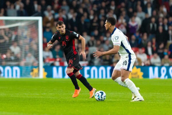 Legjionarët/ Taulant Seferi gjen rrugën e rrjetës, Qazim Laçi jep asist